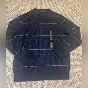 Banana republic, gray sweater, size large NWT